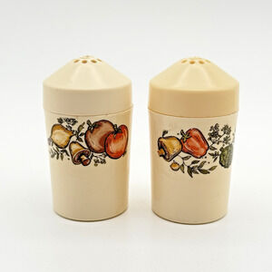 Vintage Spice of Life Salt Pepper Shakers Eagle Brand Plastic Screw Top 2.75"